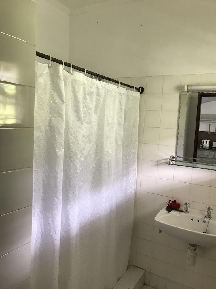 Michel Holiday Apartments Victoria Ngoại thất bức ảnh