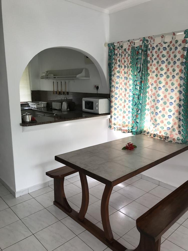 Michel Holiday Apartments Victoria Ngoại thất bức ảnh